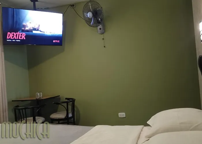 Hostal Residencial Mochica
